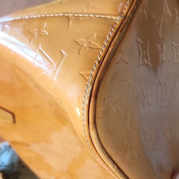 Louis Vuitton Yellow Vernis Houston Bag - Picture 6 of 10